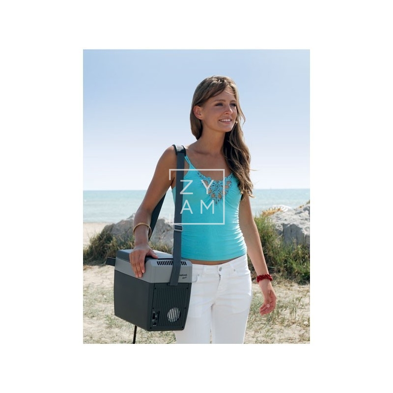 Frigorífico portátil Dometic TropiCool TCX 07 de 7 litros, con funciones de refrigeración y calentamiento.