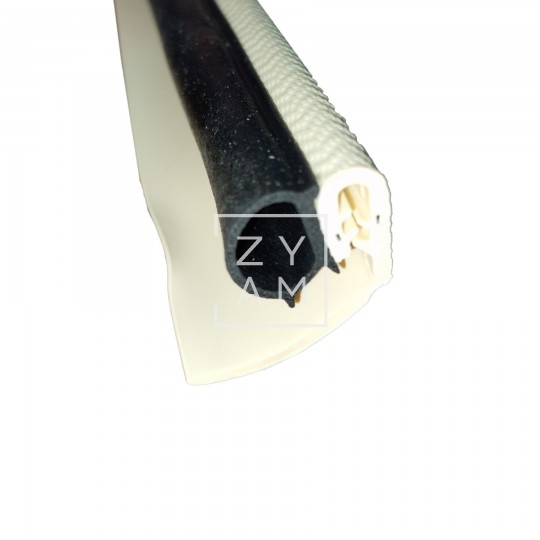 Perfil de goma para puerta número 2.