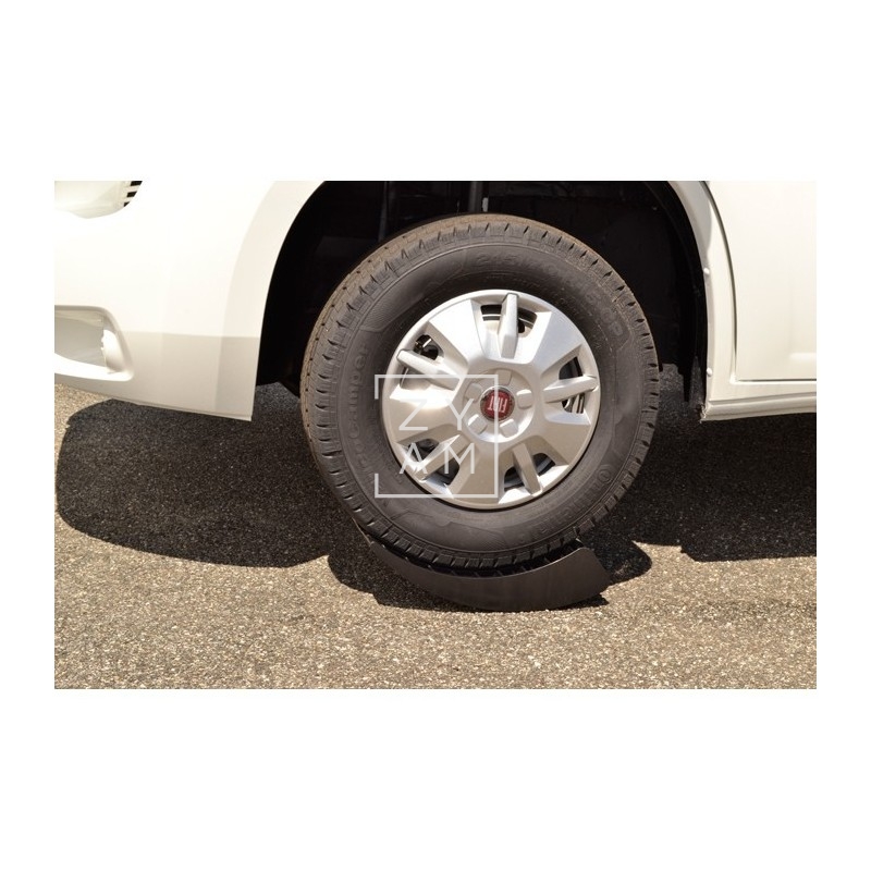 CUÑAS SALVA RUEDA FROLI