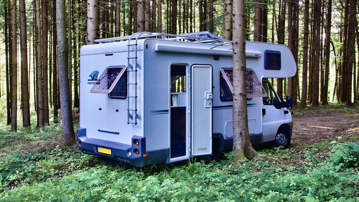 Accesorios para autocaravanas necesarios en 2025